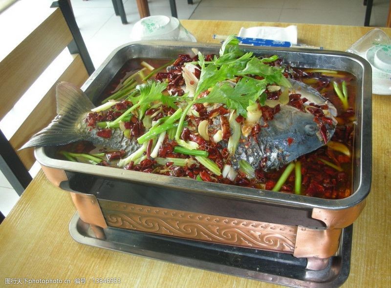 巫山烤鱼图片