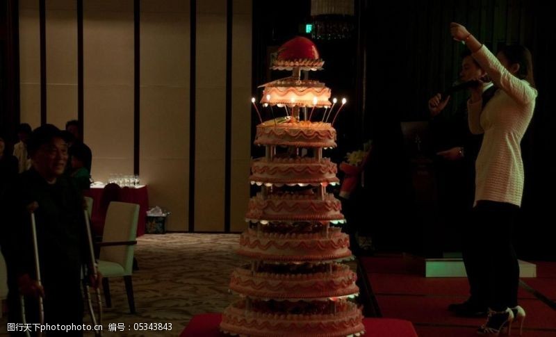 寿星素材下载八层生日蛋糕