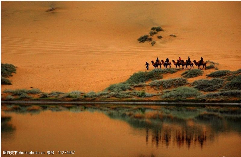 吉林内蒙古巴内林吉沙漠图片