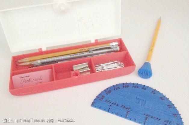 盒型结构可定制的铅笔盒套锁