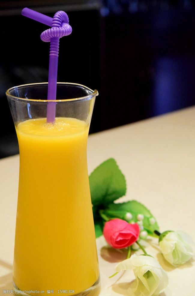 解渴芒果汁饮料甜品图片