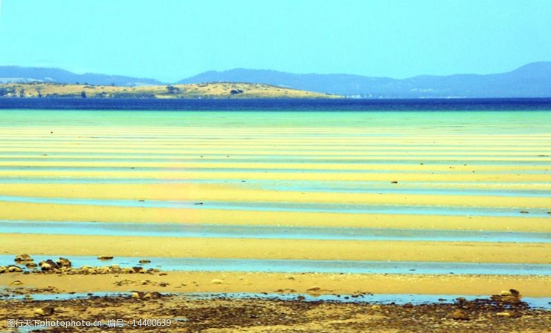 清澈澳洲塔斯马尼亚海滨图片